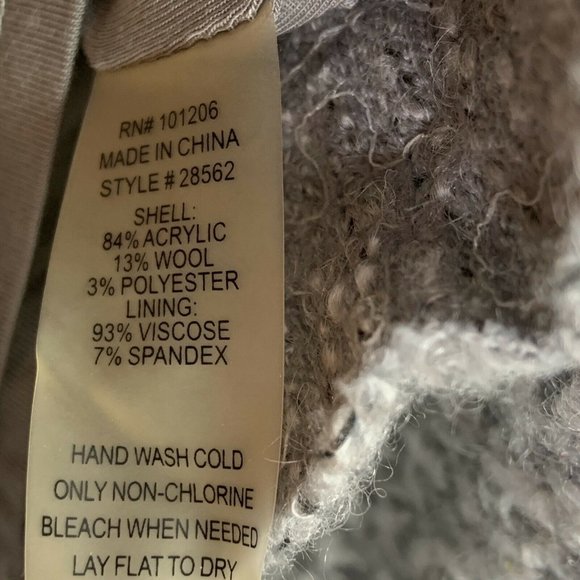 Soft Surroundings Sweater Size Medium - Picture 7 of 8